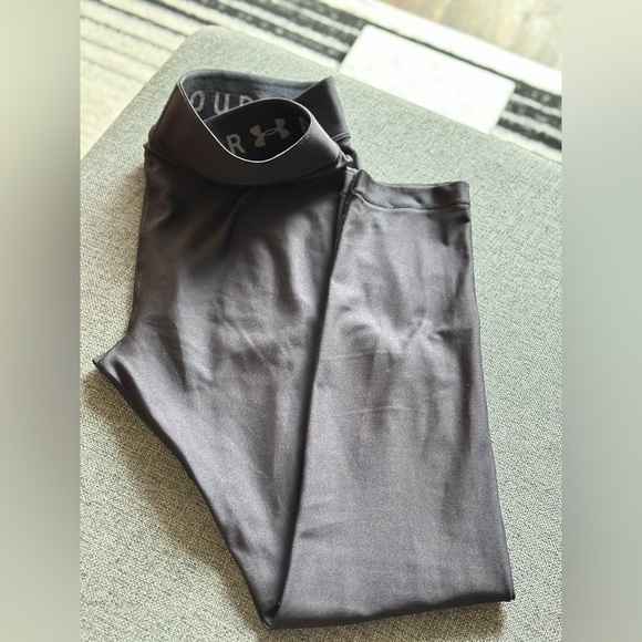 Under Armour Pants - Under Armour Charcoal Performance Leggings